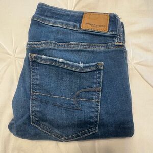 American Eagle Outfitters Blue Jeans Medium Wash Classic